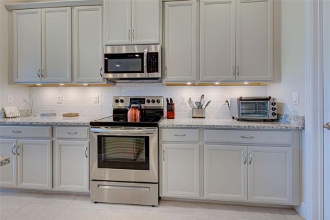 Townhouse in Placida, Florida 3 bedrooms, 224.45 sq.m. № 1137692 - photo 20
