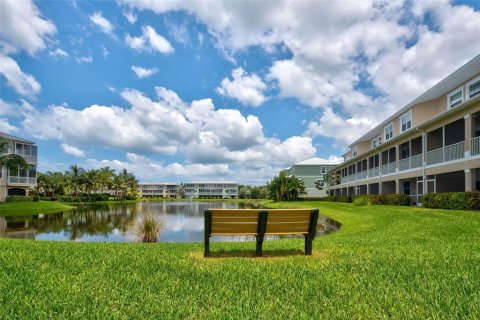 Townhouse in Placida, Florida 3 bedrooms, 224.45 sq.m. № 1137692 - photo 8