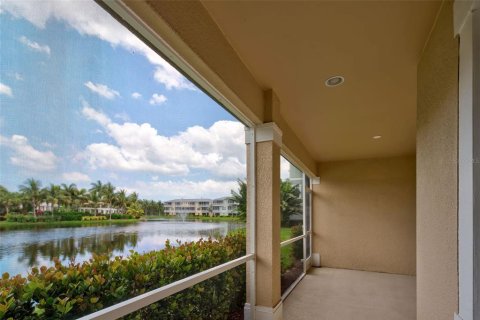 Townhouse in Placida, Florida 3 bedrooms, 224.45 sq.m. № 1137692 - photo 12