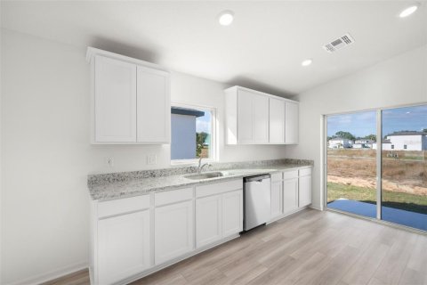 Casa en venta en Astatula, Florida, 2 dormitorios, 95.88 m2 № 2144631 - foto 4