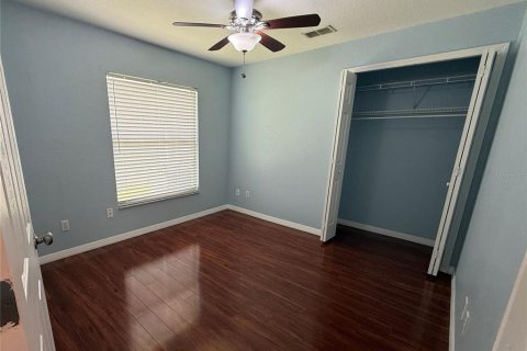 House in Sanford, Florida 3 bedrooms, 105.82 sq.m. № 2150539 - photo 12