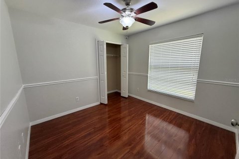 House in Sanford, Florida 3 bedrooms, 105.82 sq.m. № 2150539 - photo 13