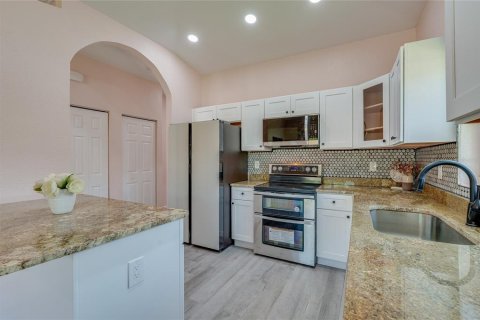 Villa ou maison à vendre à New Smyrna Beach, Floride: 3 chambres, 137.31 m2 № 1680566 - photo 12
