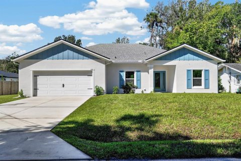 Villa ou maison à New Smyrna Beach, Floride 4 chambres, 179.12 m2 № 2339325