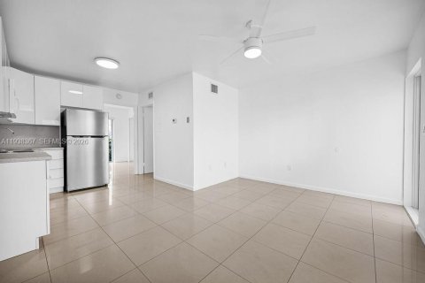 Appartement à louer à Miami Beach, Floride: 1 chambre № 1995995 - photo 11