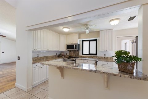 House in Bradenton, Florida 3 bedrooms, 167.22 sq.m. № 1356335 - photo 21