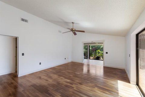 House in Bradenton, Florida 3 bedrooms, 167.22 sq.m. № 1356335 - photo 17