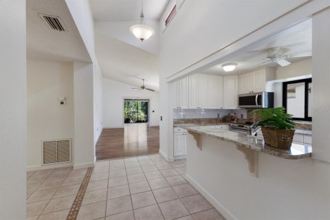 House in Bradenton, Florida 3 bedrooms, 167.22 sq.m. № 1356335 - photo 19