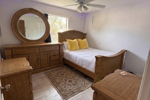 Villa ou maison à vendre à Royal Palm Beach, Floride: 3 chambres, 159.23 m2 № 2084405 - photo 8
