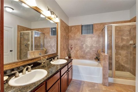 Condominio en venta en Davenport, Florida, 3 dormitorios, 113.06 m2 № 1565923 - foto 22