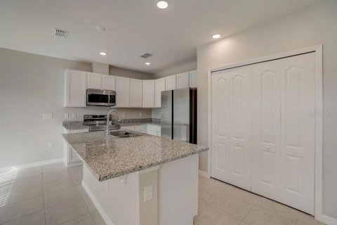 House in DeLand, Florida 3 bedrooms, 134.06 sq.m. № 1540598 - photo 6