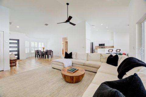 Villa ou maison à vendre à Cooper City, Floride: 3 chambres, 182.09 m2 № 2429692 - photo 15
