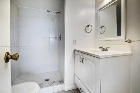 Купить кондоминиум в Санрайз, Флорида 2 спальни, 78.97м2, № 2012236 - фото 21