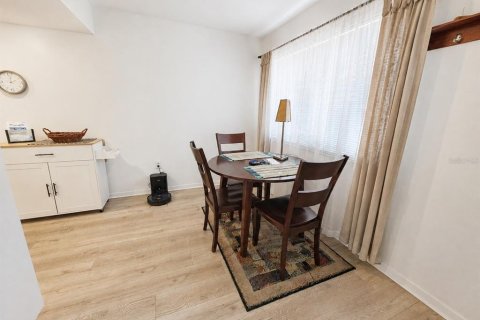 Copropriété à louer à Seminole, Floride: 2 chambres, 81.2 m2 № 2320830 - photo 3