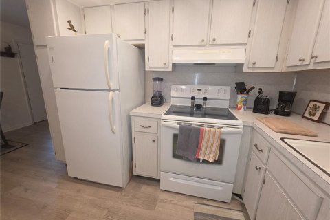 Copropriété à louer à Seminole, Floride: 2 chambres, 81.2 m2 № 2320830 - photo 7