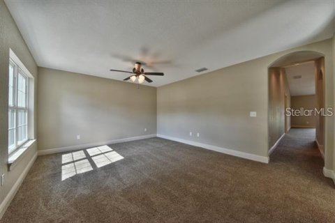 House in Ocala, Florida 3 bedrooms, 179.67 sq.m. № 2105258 - photo 6