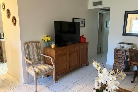 Купить кондоминиум в Дирфилд-Бич, Флорида 5 комнат, 76.18м2, № 2241109 - фото 19