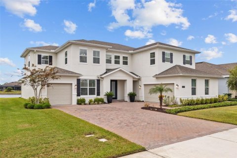 House in Wesley Chapel, Florida 5 bedrooms, 407.1 sq.m. № 1567485 - photo 1