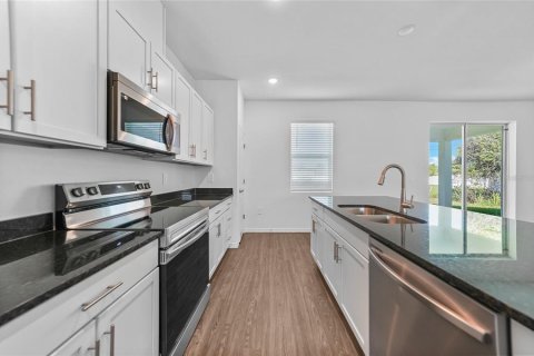 Casa en venta en Port Charlotte, Florida, 3 dormitorios, 139.54 m2 № 1784650 - foto 9