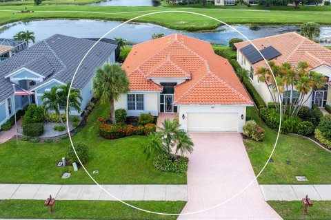 Villa ou maison à vendre à Venice, Floride: 3 chambres, 174.75 m2 № 2416846 - photo 2