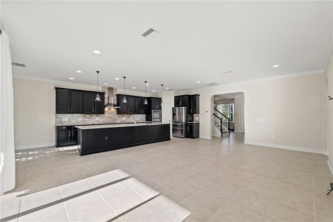 House in Wesley Chapel, Florida 4 bedrooms, 272.48 sq.m. № 2239148 - photo 5