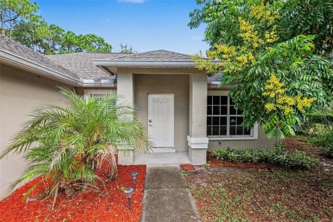 House in Palm Bay, Florida 3 bedrooms, 113.53 sq.m. № 2403674