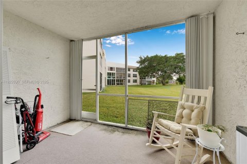 Condo in Margate, Florida, 1 bedroom  № 2082819 - photo 22