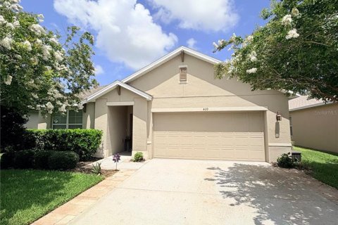 House in New Smyrna Beach, Florida 3 bedrooms, 157.93 sq.m. № 2205444 - photo 2