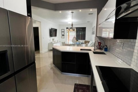 Touwnhouse à vendre à Homestead, Floride: 4 chambres, 146.04 m2 № 1928881 - photo 4