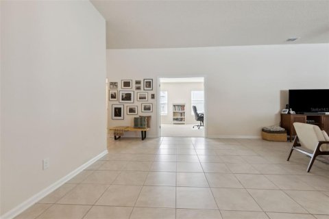 House in Palm Coast, Florida 3 bedrooms, 219.53 sq.m. № 1801615 - photo 17
