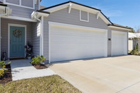 House in Palm Coast, Florida 3 bedrooms, 219.53 sq.m. № 1801615 - photo 2