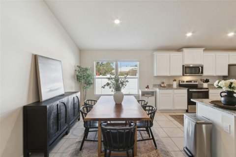 House in Palm Coast, Florida 3 bedrooms, 219.53 sq.m. № 1801615 - photo 23