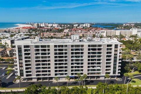 Condo in Sarasota, Florida, 2 bedrooms  № 2112213