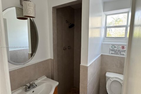 Villa ou maison à louer à Miami Beach, Floride: 3 chambres, 140.65 m2 № 1939661 - photo 22