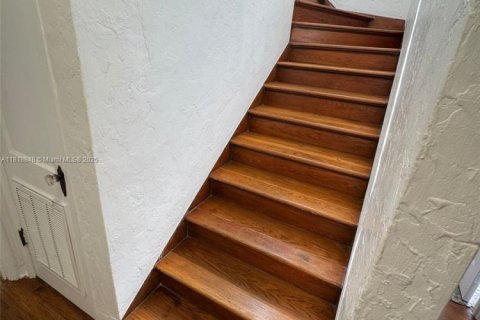 Villa ou maison à louer à Miami Beach, Floride: 3 chambres, 140.65 m2 № 1939661 - photo 11