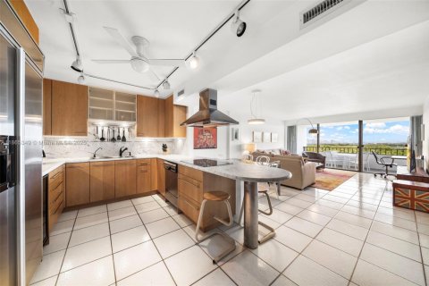 Copropriété à vendre à Key Biscayne, Floride: 2 chambres, 117.06 m2 № 1979689 - photo 12