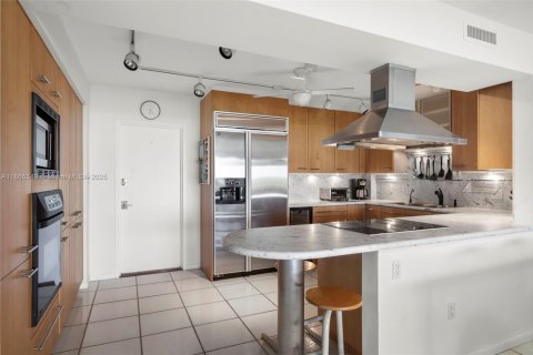 Copropriété à vendre à Key Biscayne, Floride: 2 chambres, 117.06 m2 № 1979689 - photo 10