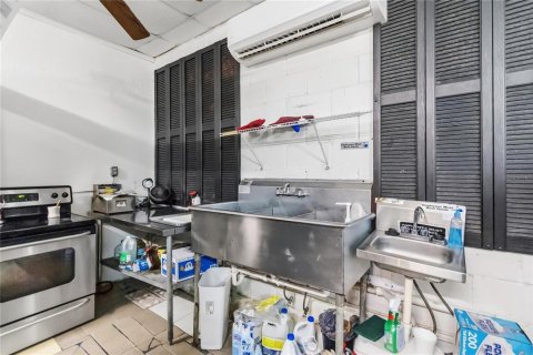 Immobilier commercial à vendre à Montverde, Floride: 236.62 m2 № 2096492 - photo 18