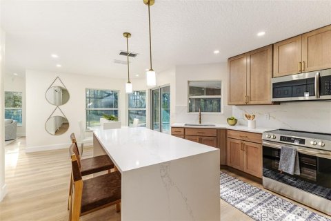 Villa ou maison à vendre à DeLand, Floride: 4 chambres, 249.54 m2 № 1848609 - photo 16