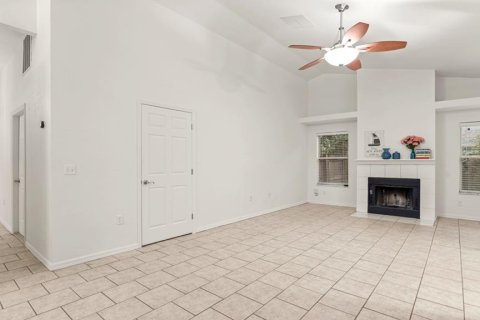 Casa en venta en Gainesville, Florida, 3 dormitorios, 188.31 m2 № 1844413 - foto 5