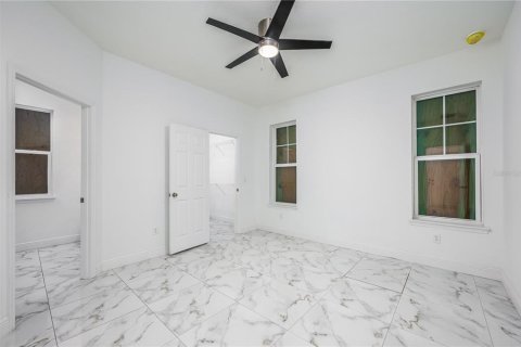Villa ou maison à louer à Tampa, Floride: 3 chambres, 150.04 m2 № 2425391 - photo 20