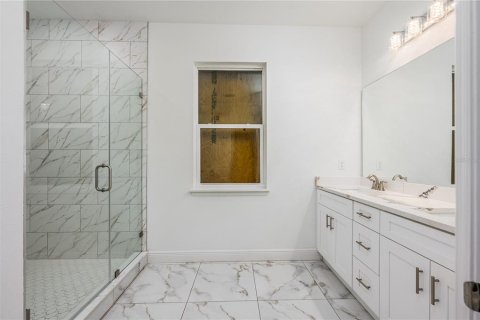 Villa ou maison à louer à Tampa, Floride: 3 chambres, 150.04 m2 № 2425391 - photo 22
