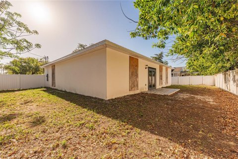 Villa ou maison à louer à Tampa, Floride: 3 chambres, 150.04 m2 № 2425391 - photo 28