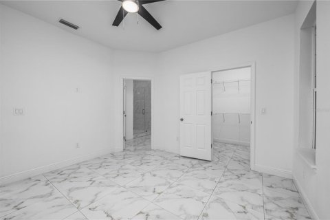 Villa ou maison à louer à Tampa, Floride: 3 chambres, 150.04 m2 № 2425391 - photo 21