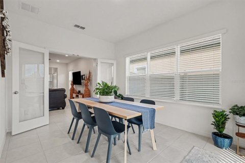 Villa ou maison à vendre à San Antonio, Floride: 3 chambres, 173.45 m2 № 2395665 - photo 7