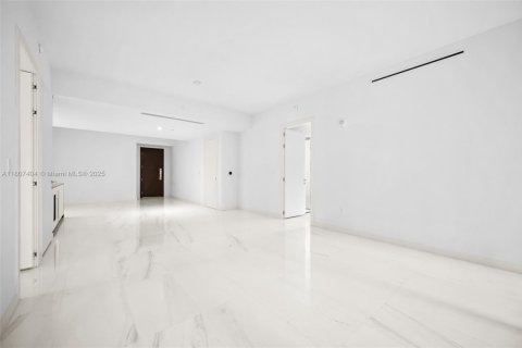 Copropriété à louer à Miami, Floride: 2 chambres, 146.6 m2 № 1888815 - photo 30