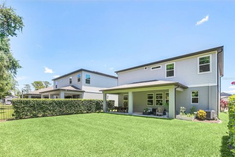 House in Winter Park, Florida 4 bedrooms, 244.98 sq.m. № 1869551 - photo 5
