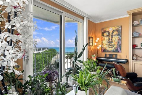 Copropriété à vendre à Palm Beach, Floride: 3 chambres, 182 m2 № 2381520 - photo 8