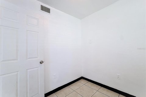 Condo in Orlando, Florida, 3 bedrooms  № 1851284 - photo 13