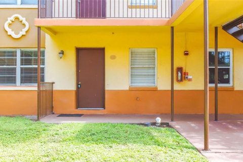 Condo in Orlando, Florida, 3 bedrooms  № 1851284 - photo 3